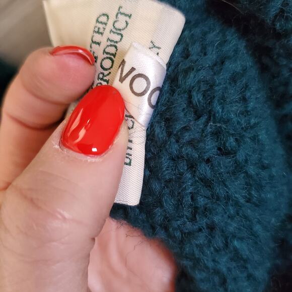 Boyne Valley Weavers Poncho Womens One Size Wool Handmade Ireland Ceramic Button - Picture 5 of 10